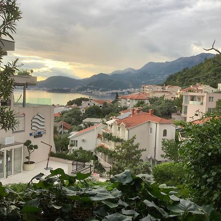Apartments Sana Sveti Stefan Buitenkant foto